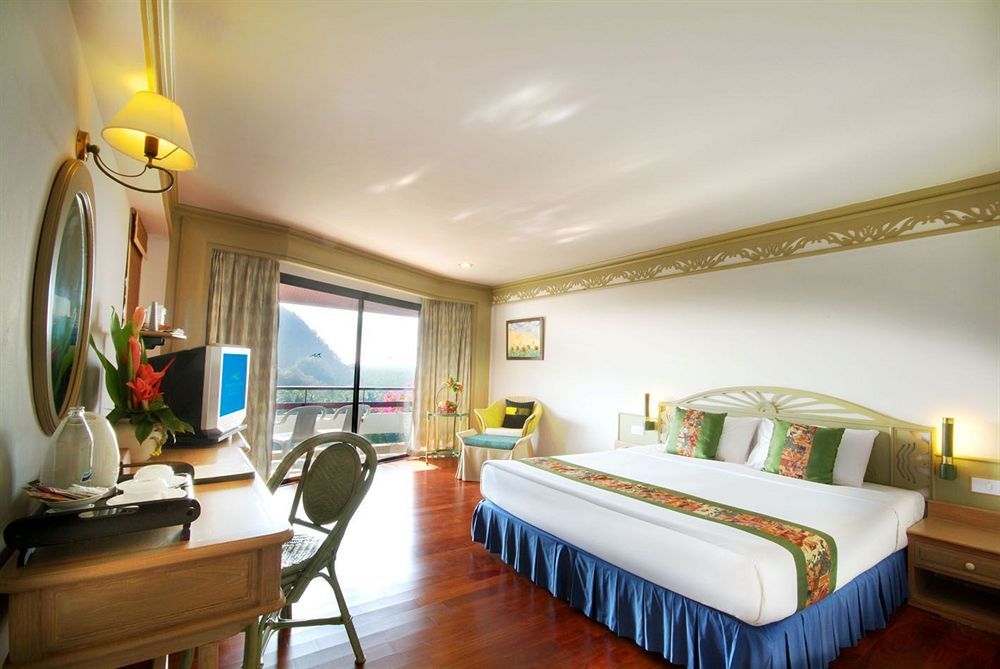 Maritime Park And Spa Resort Krabi Exterior photo
